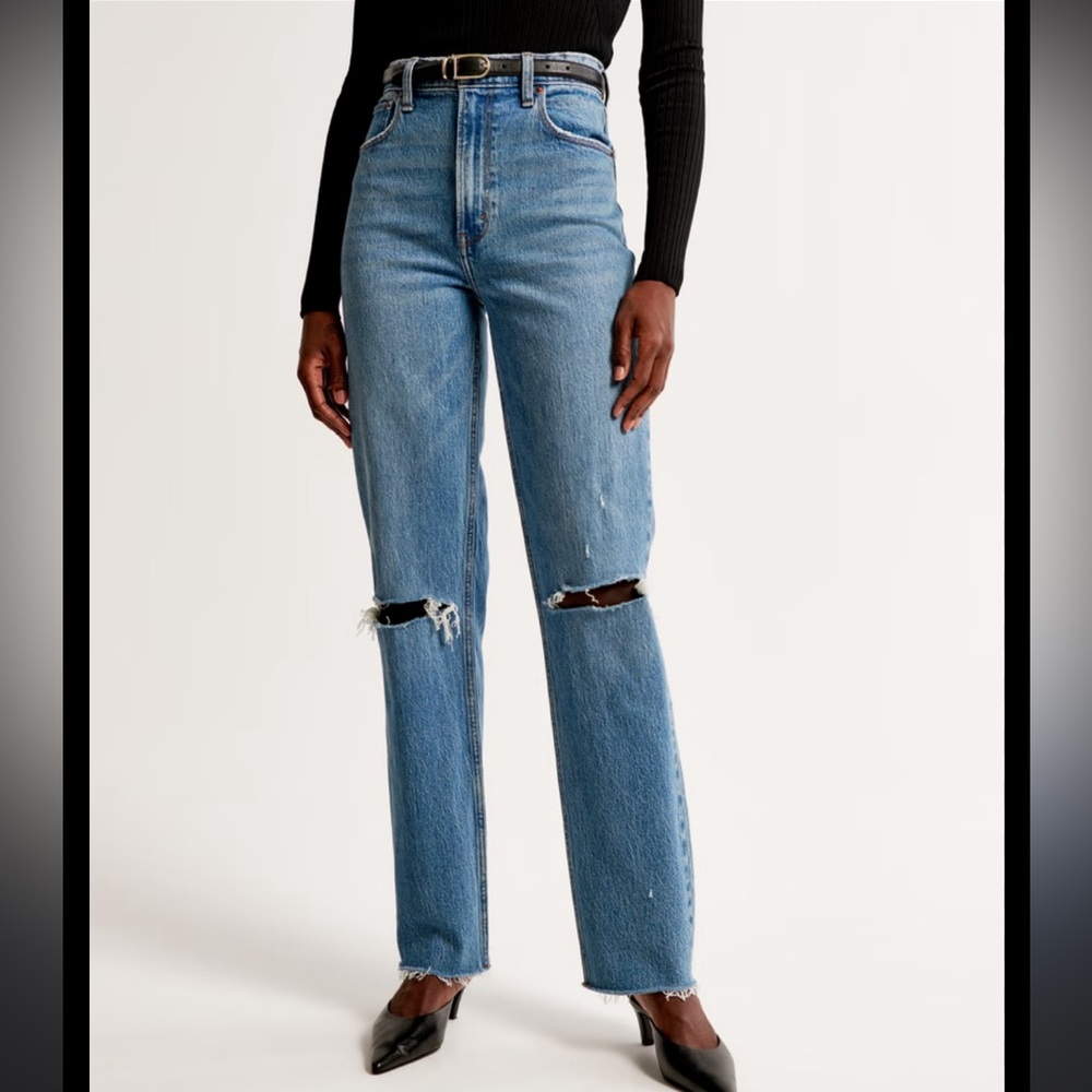Women's Ultra High Rise 90s Straight Jeans - Blue
